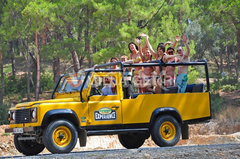 Jeep Safari